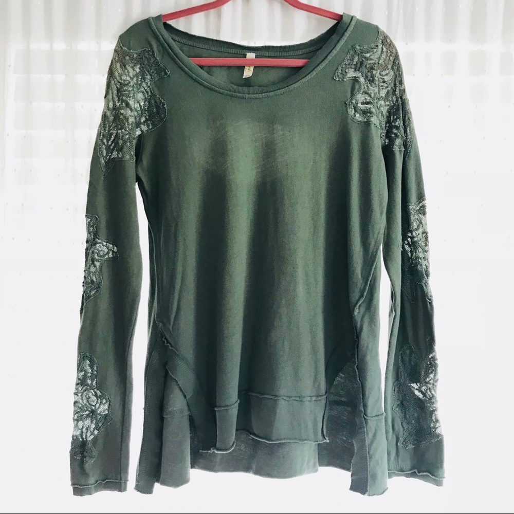 Free People pullover sweatshirt with knit details